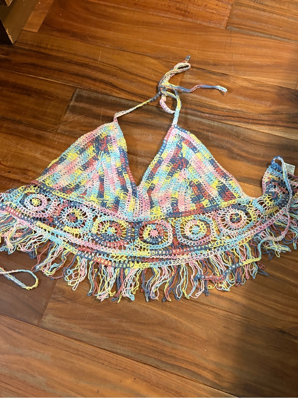 Timing Crochet Fringe Halter Festival Crop Top Pastel Boho‎ S/M (1164)
